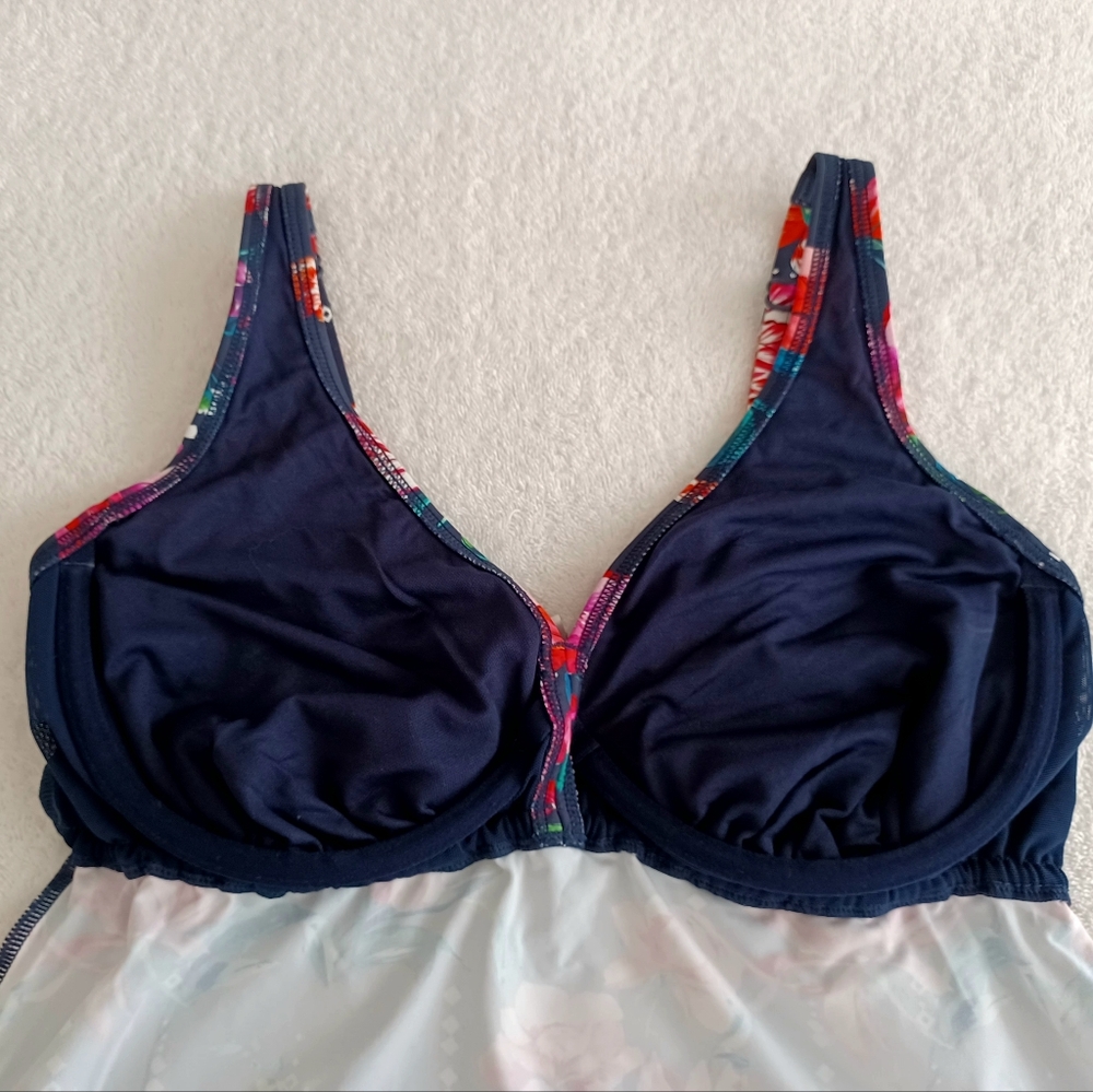 VENUS Sunseeker Floral Drop Tankini Swim Top, size 6 - Picture 14 of 16